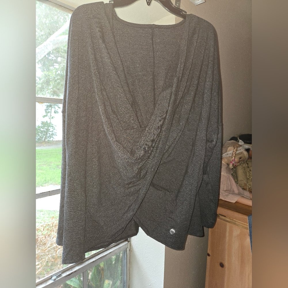 Active Long Sleeve Sweater